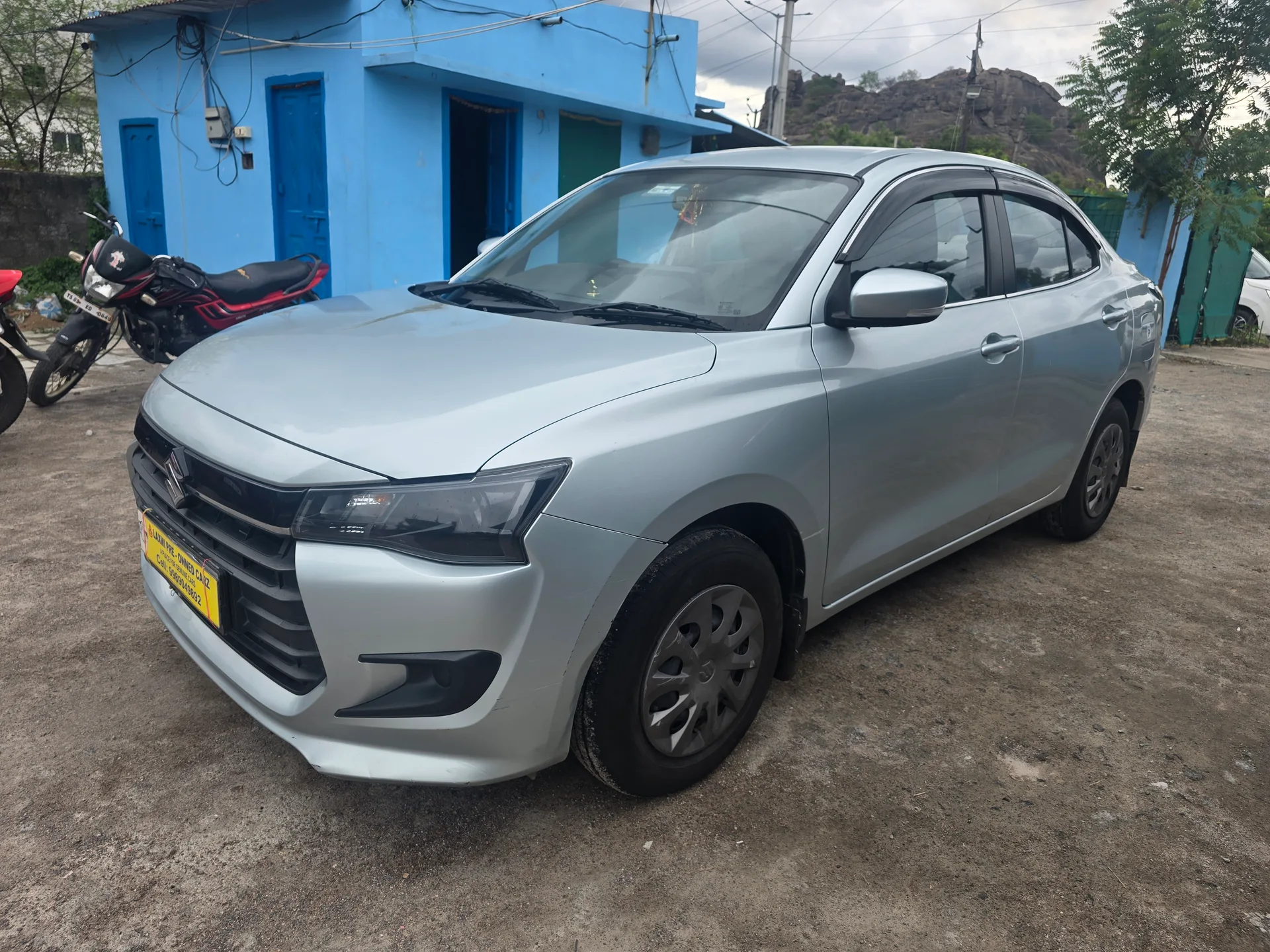 Maruti Suzuki Swift Dzire vxi