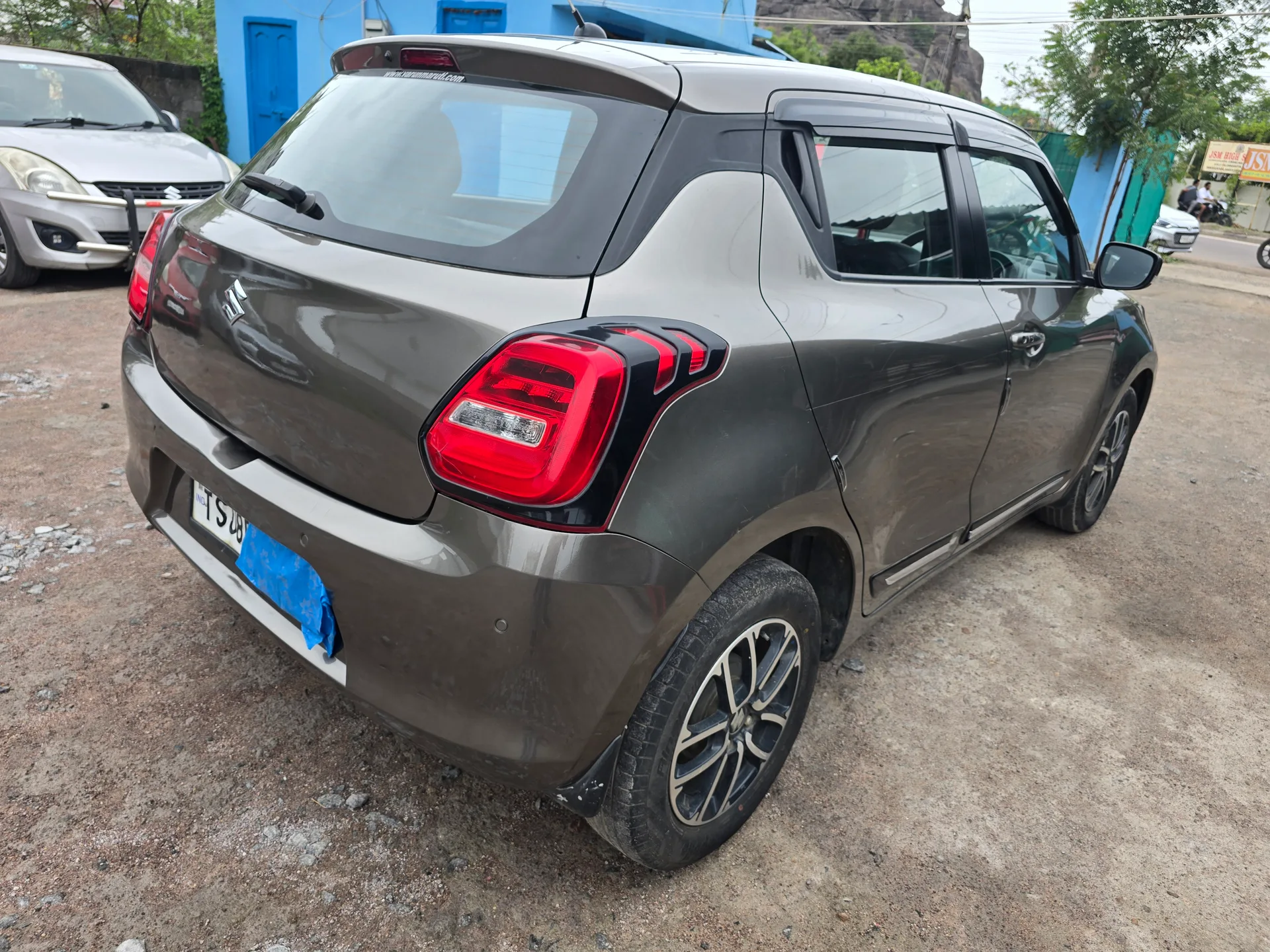 Maruti Suzuki Swift zxi+