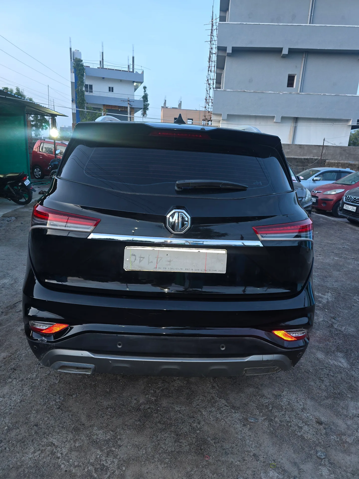 MG HECTOR PLUS SHARP 2.0