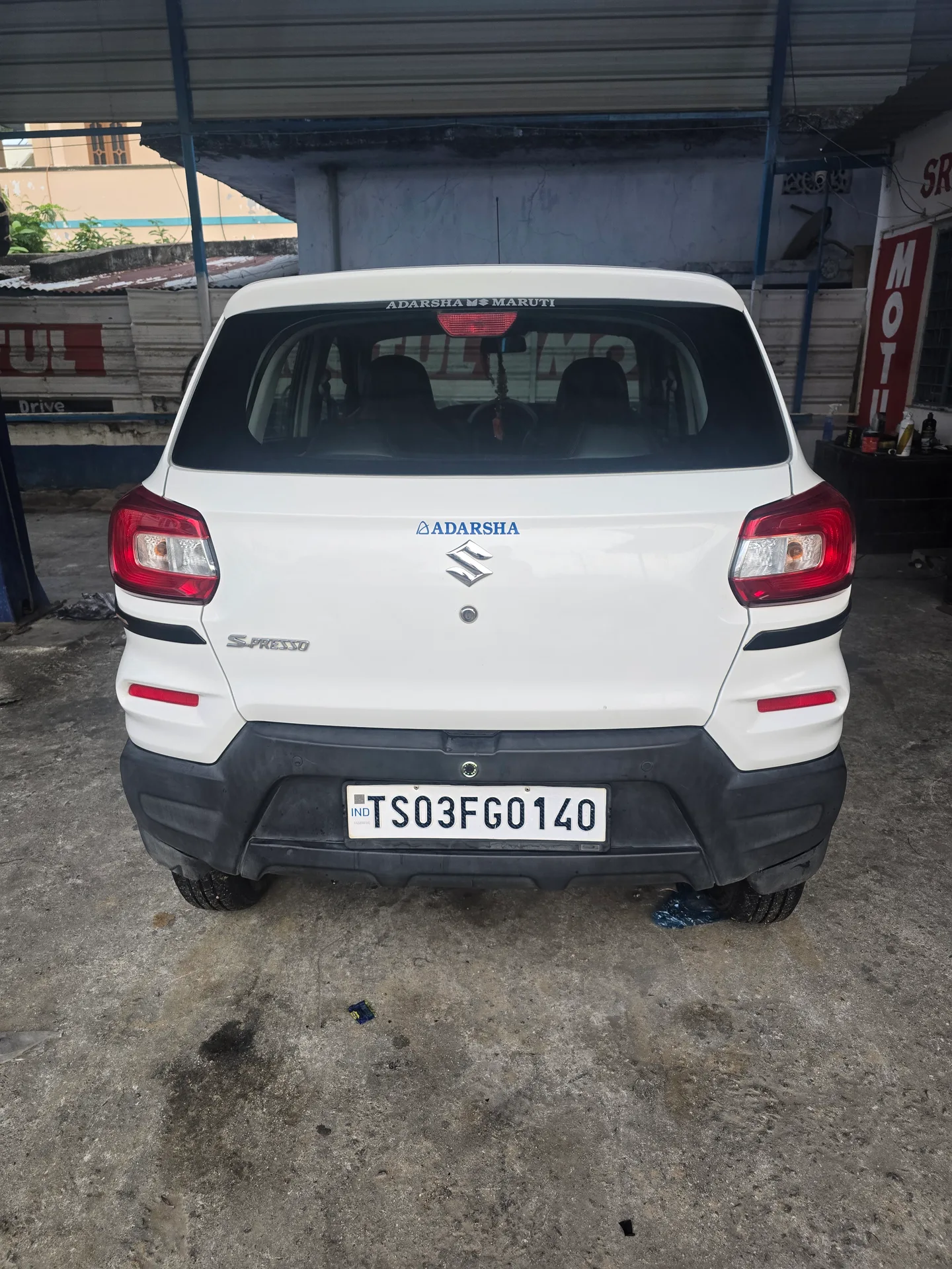 Maruti Suzuki SPresso vxi plus optional